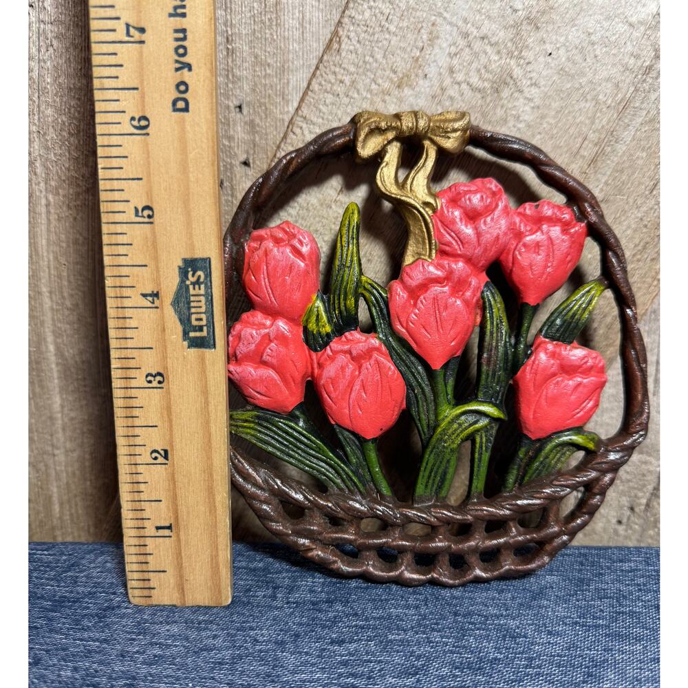 Vintage Cast Iron Floral Basket of Tulips Footed Trivet Wall Hanging Plaque - Picture 3 of 7